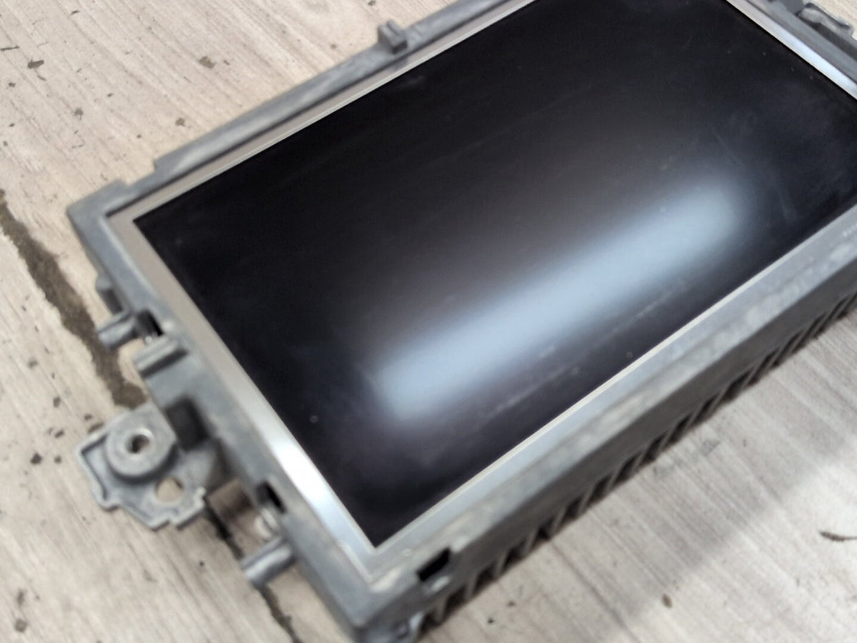 2009-2012 Mercedes-Benz E550 W212 Monitor Display Screen A2129018103 OEM