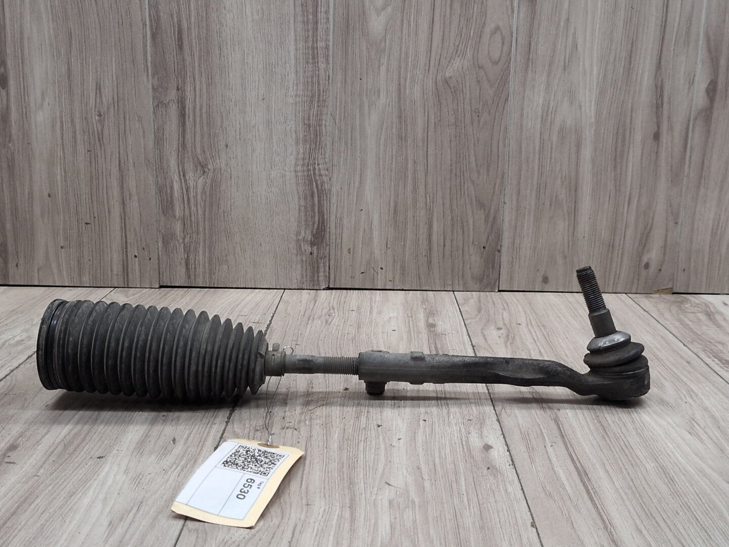 2017-2023 BMW M550i xDrive G30 Right Passenger Tie Rod w/ Boot 6868689