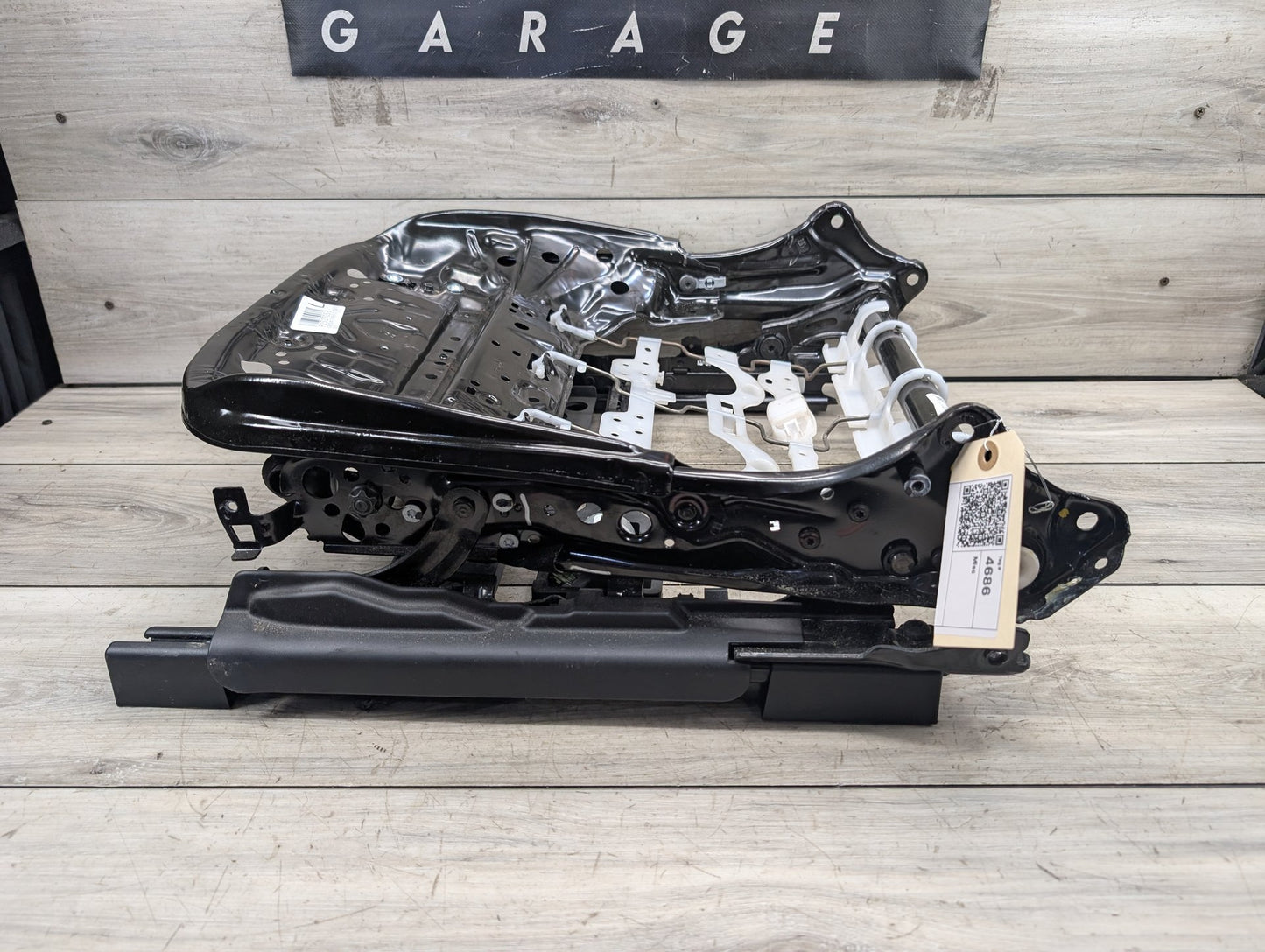 2018 - 2024 BMW X3 G01 Front Left Driver Seat Lower Track Frame Assembly 7414609 B46B20O1