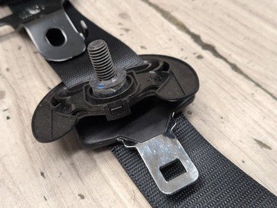 2015-2018 BMW X5 F85 Rear Left Driver Seatbelt Seat Belt Retractor 7318375 OEM