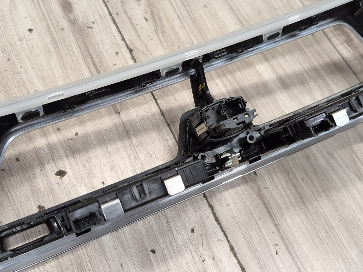 2016-2022 BMW 750i G12 Dashboard Dash Board Panel Interior Trim 6992244 OEM