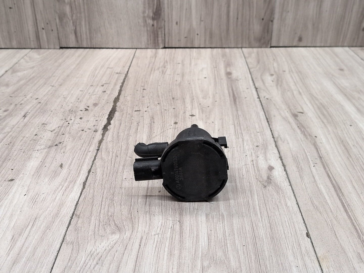 2009-2012 OEM Mercedes-Benz E550 W212 Fuel Vapor Charcoal Canister Purge Valve