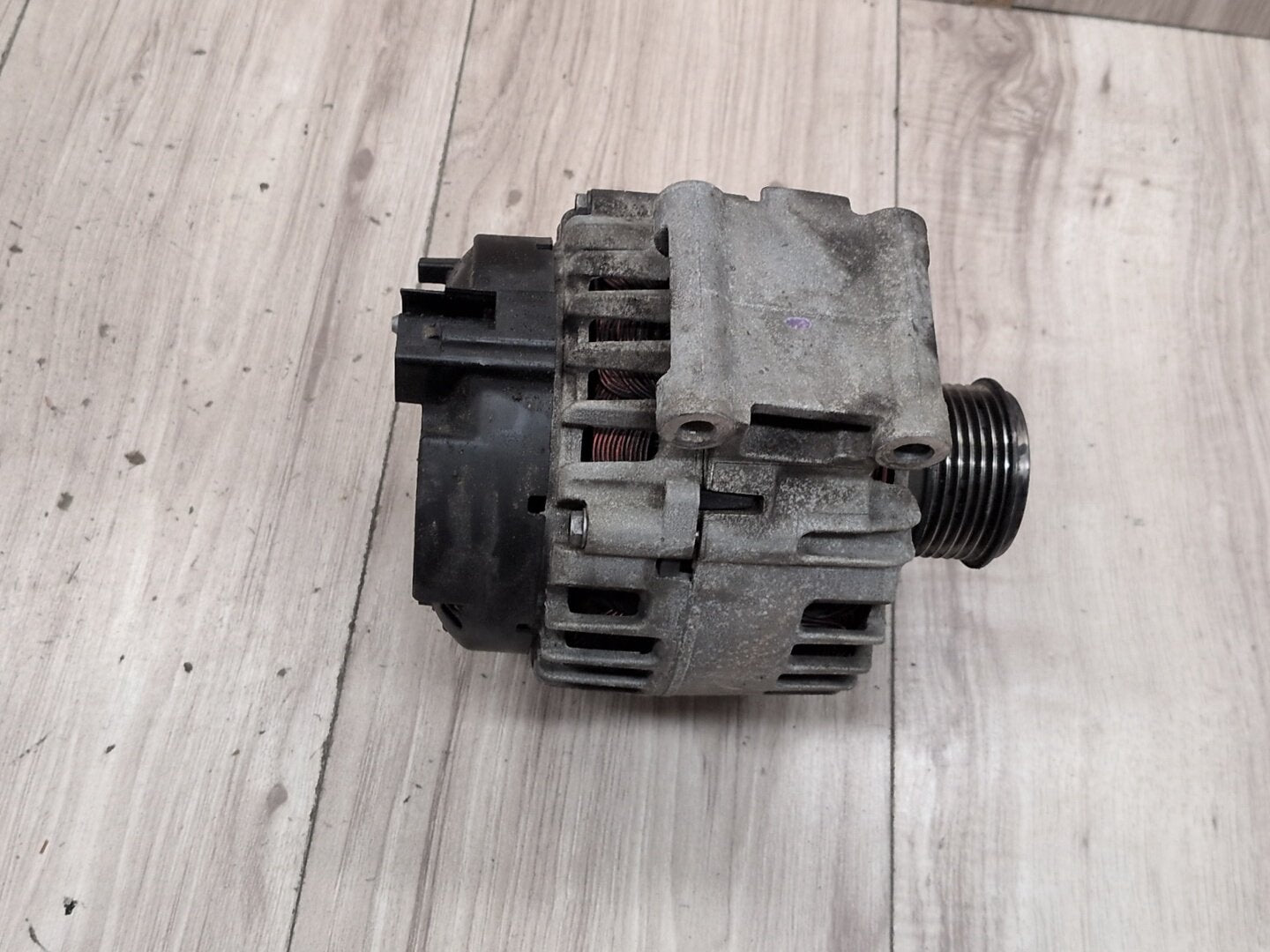 15-18 OEM Audi 8U Q3 CCTA Engine Motor Generator Alternator 06J903023R