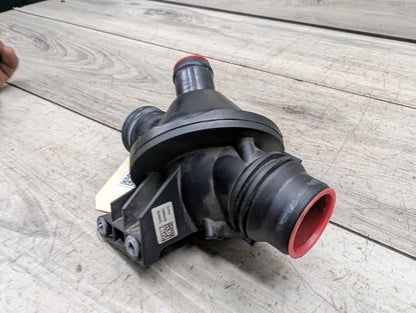 OEM BMW F10 F15 F22 F25 F30 F32 Engine N20 N26 Water Coolant Thermostat Housing