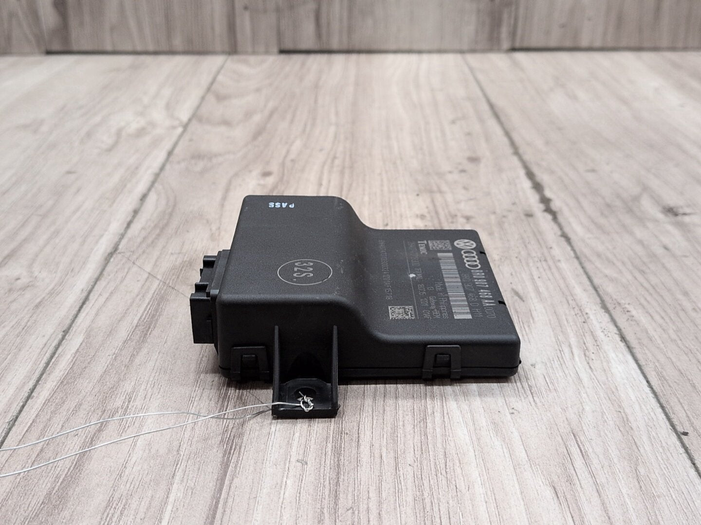 2013 - 2017 Audi S5 8T Gateway Module 8R0907468D CTUB