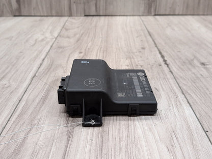 2013 - 2017 Audi S5 8T Gateway Module 8R0907468D CTUB