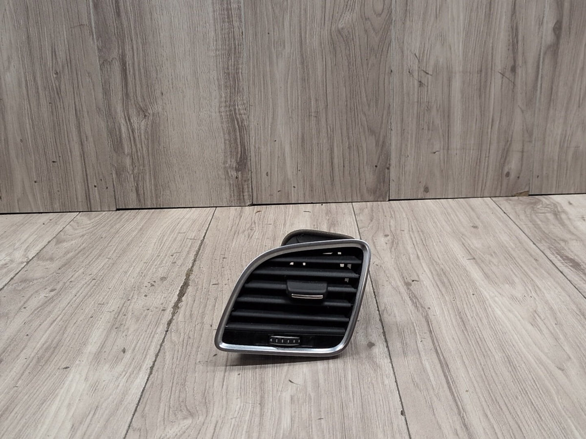 2015-2018 Audi Q3 8U Dashboard Dash Board Left Driver Air Vent 8U1820901B OEM