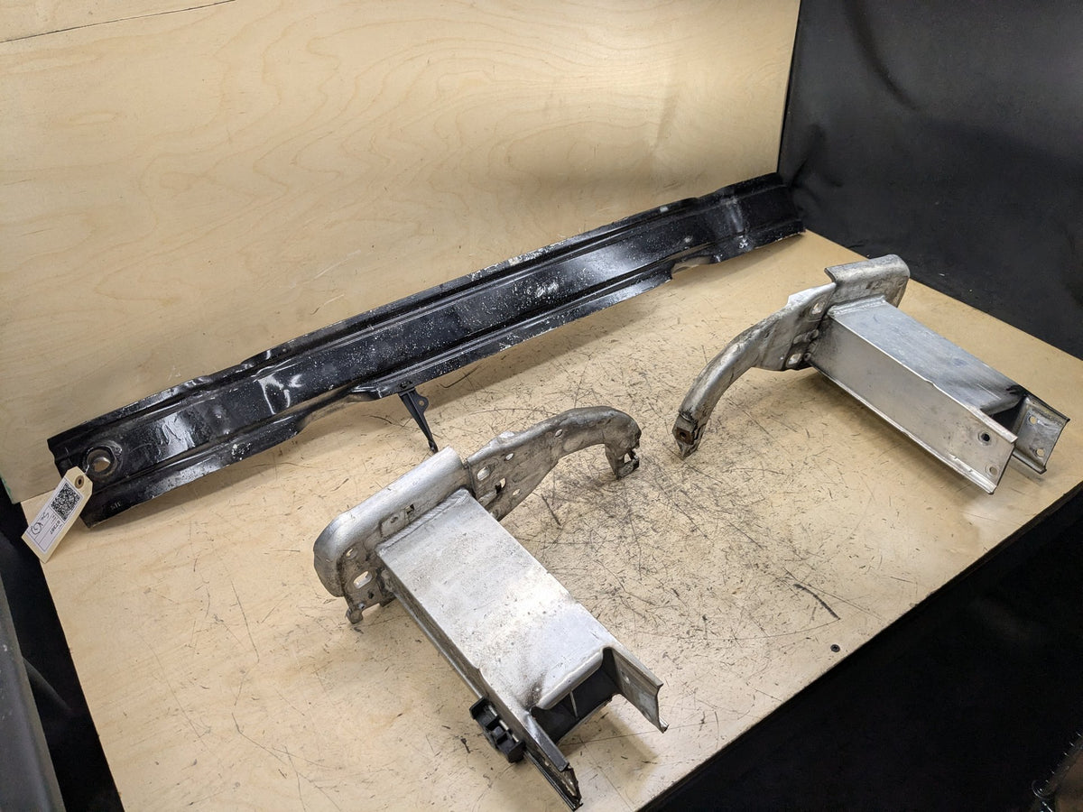 2012-2018 Audi A6 C7 Front Bumper Reinforcement Rebar Bar 4G0807113A OEM