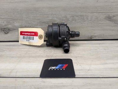 *OEM BMW G01 G05 G20 G22 G30 G42 G80 G82 G83 M3 M4 Engine Auxiliary Water Pump