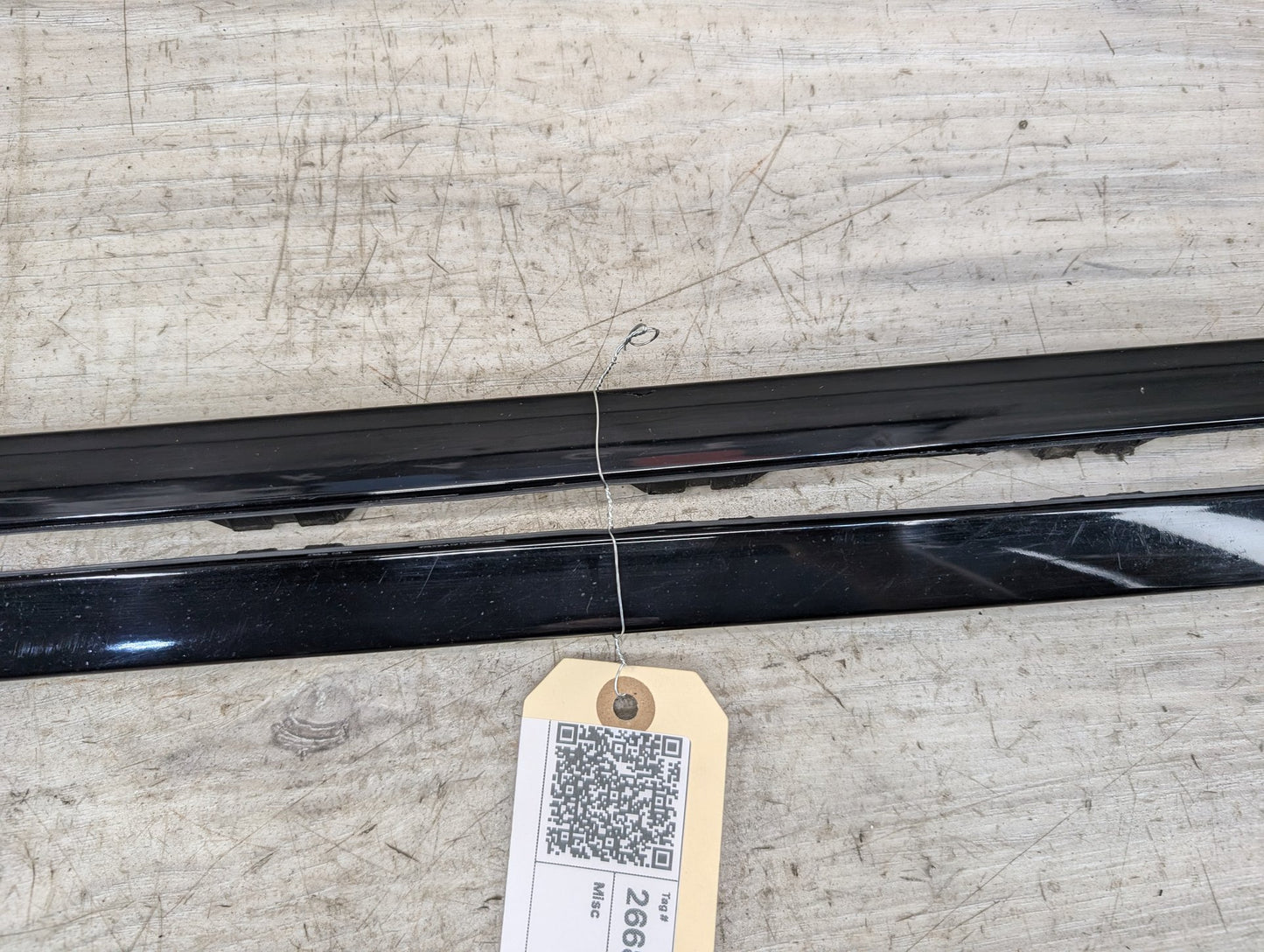 2014 - 2018 BMW X5 F15 Front Left Right Side Windshield Drip Trim Molding SET 7387917 N63B44O1