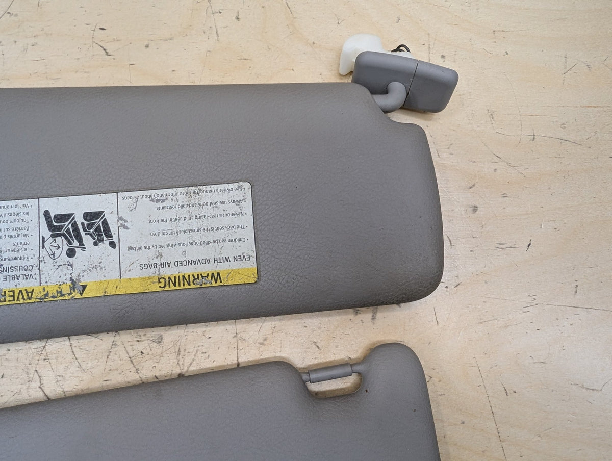 2012-2018 BMW 320i F30 Front Left Right Sun Visor SET 7322291 OEM