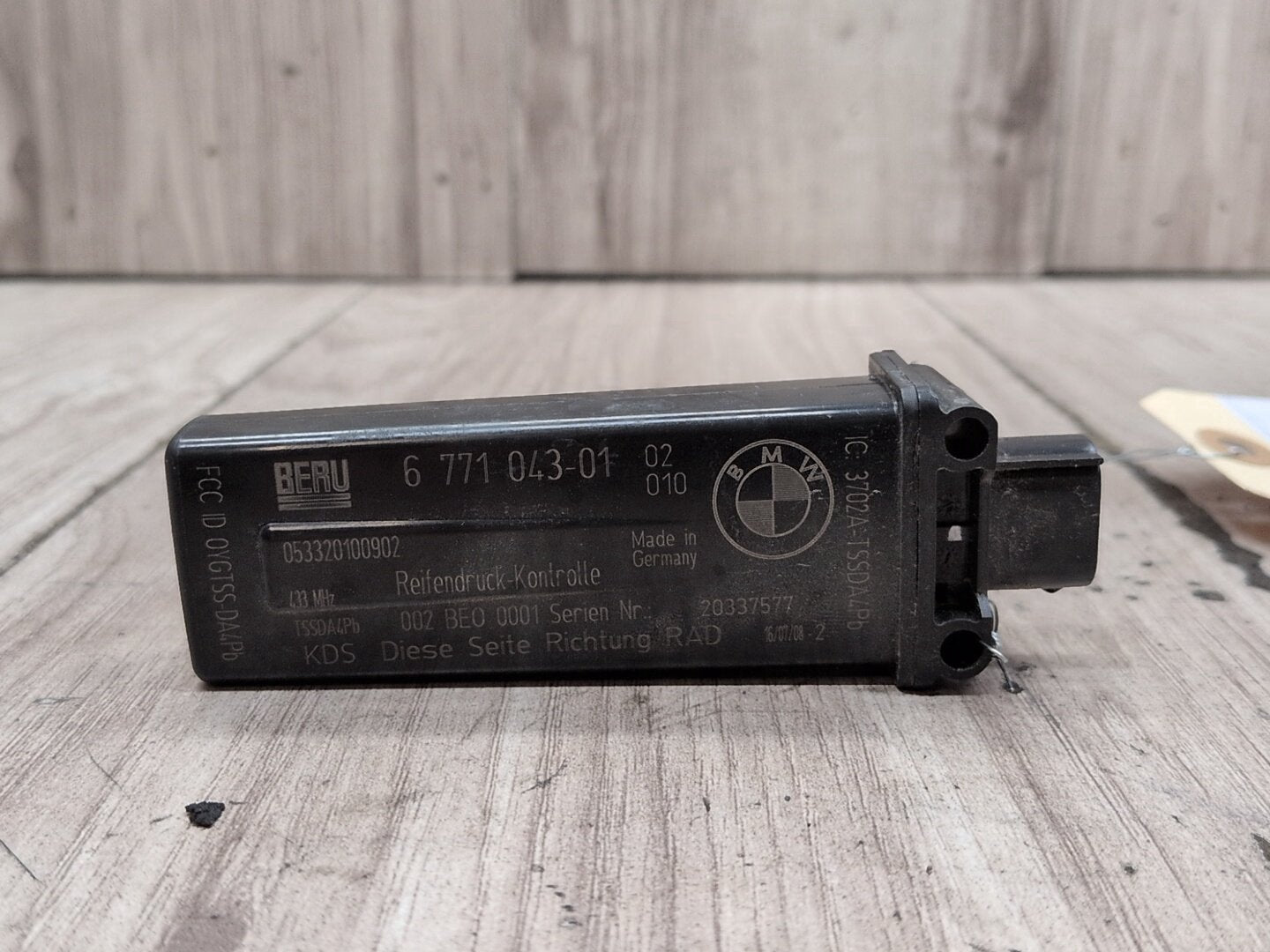 OEM BMW E82 E88 E90 E92 E93 F10 Tire Pressure Monitoring Sensor Module RDC TPMS