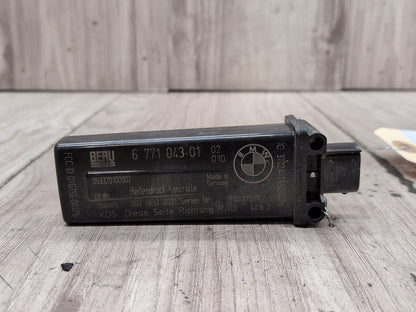 OEM BMW E82 E88 E90 E92 E93 F10 Tire Pressure Monitoring Sensor Module RDC TPMS