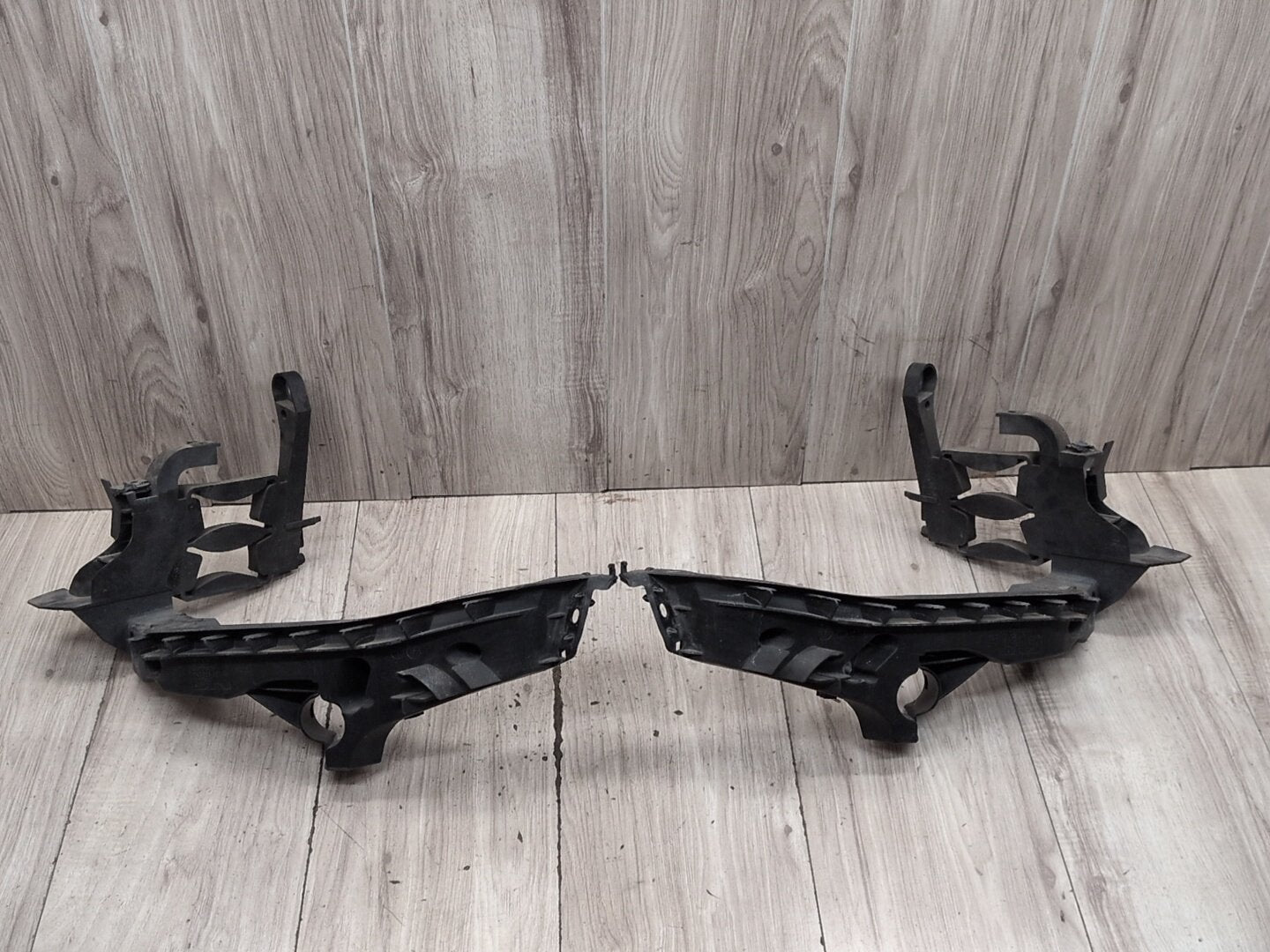 10-16 OEM Audi S4 B8 Left Right Driver Passenger Headlight Bracket 8K0805608A