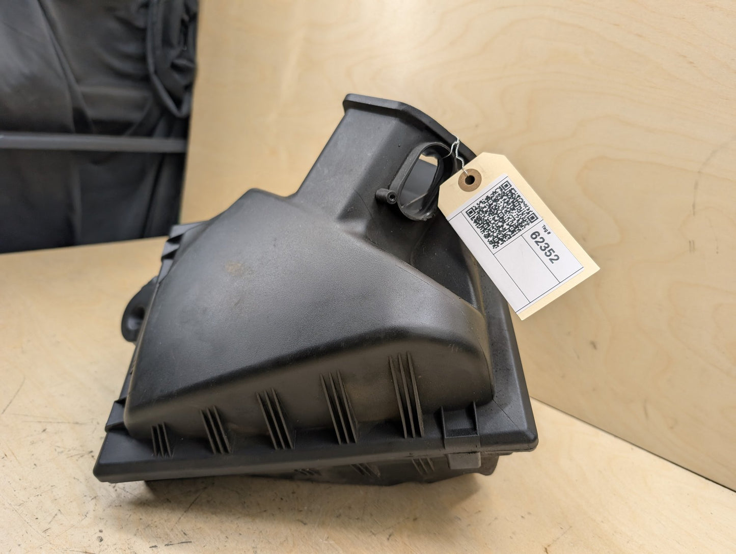 OEM BMW F22 F23 F30 F32 F33 F36 Engine N55 Air Box Filter Cleaner Intake Housing