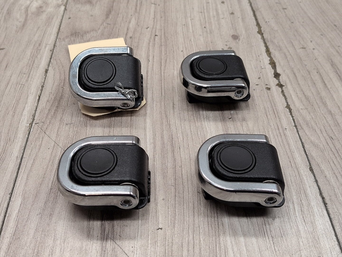 OEM BMW E70 E83 F15 F25 G01 X3 X5 Trunk Cargo Latch Tie Down Hook Clasp Ring (4)