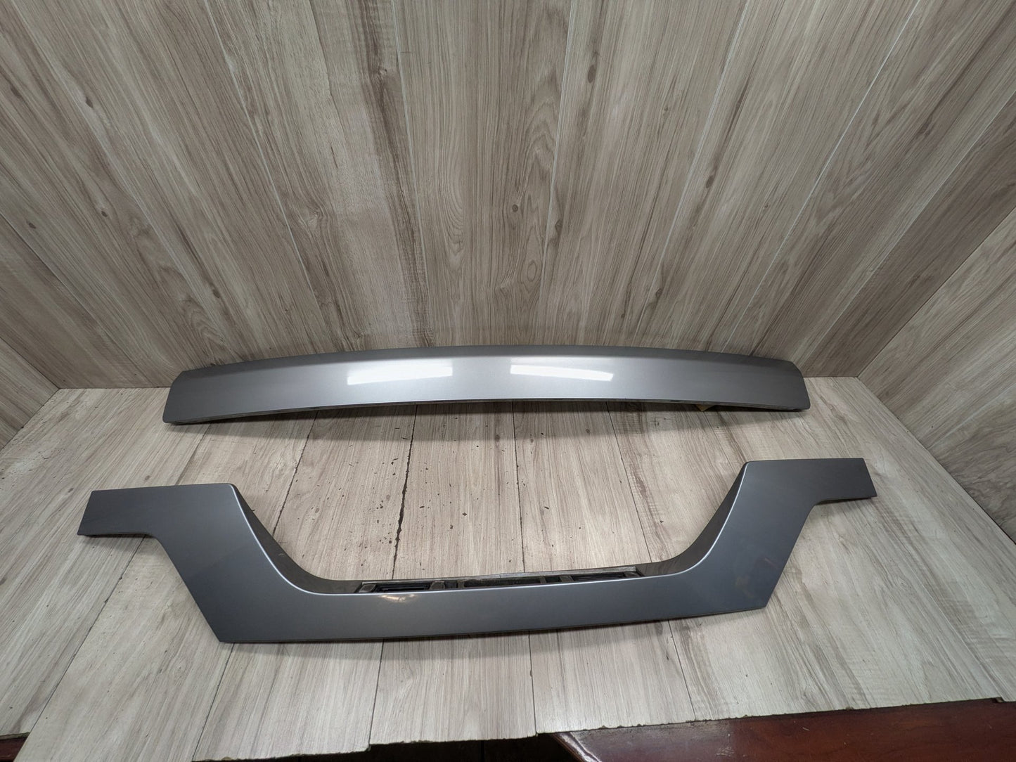 04-10 OEM BMW X3 E83 Liftgate Trunk Exterior Molding Trim SET 7052452