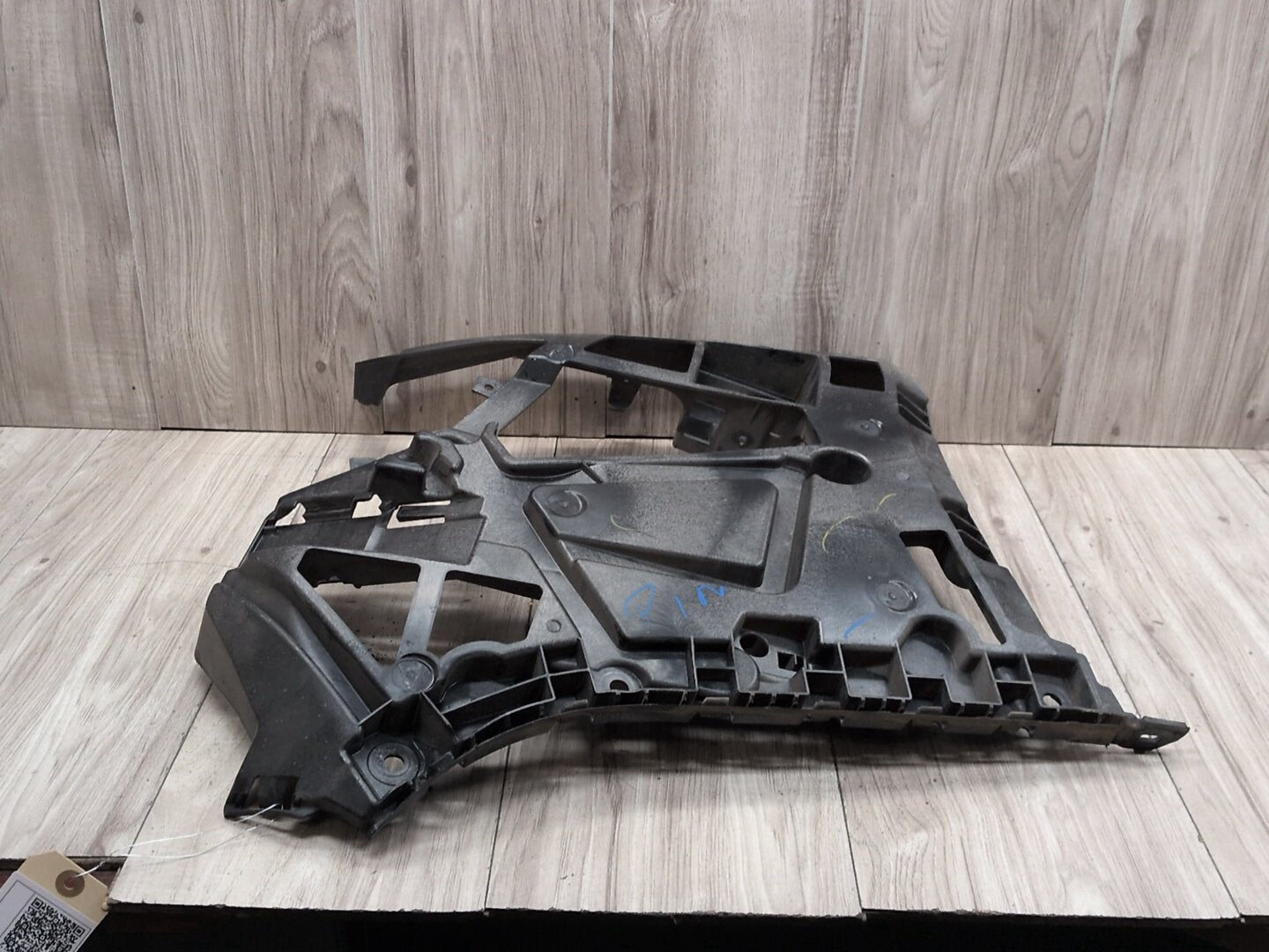 2019-2026 BMW 330i G20 Rear Left Driver Bumper Support Bracket 7427967