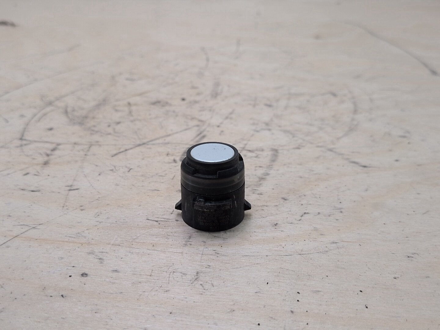 2016-2022 BMW 750i G12 Bumper PDC Parking Distance Sensor 9283200