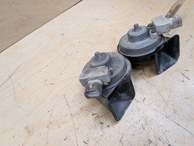 2012-2018 BMW 320i F30 Alarm Horns SET 7300976 OEM