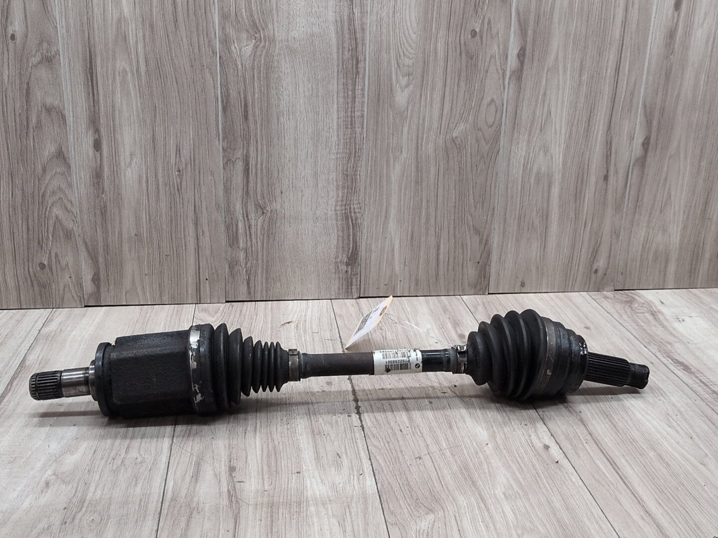 2015 - 2019 BMW X6 F86 Front Left Driver Half Shaft Output CV Axle 7622883 S63B44T2