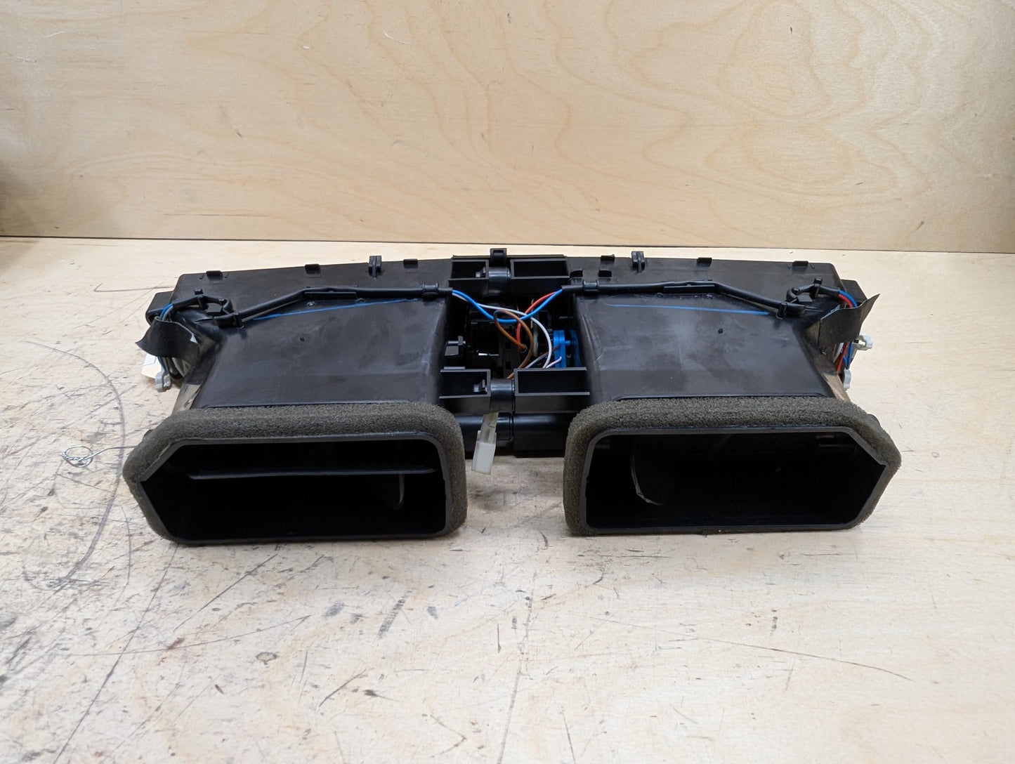 11-18 OEM BMW F25 F26 X3 X4 Center Middle Dash AC Air Vent Grille