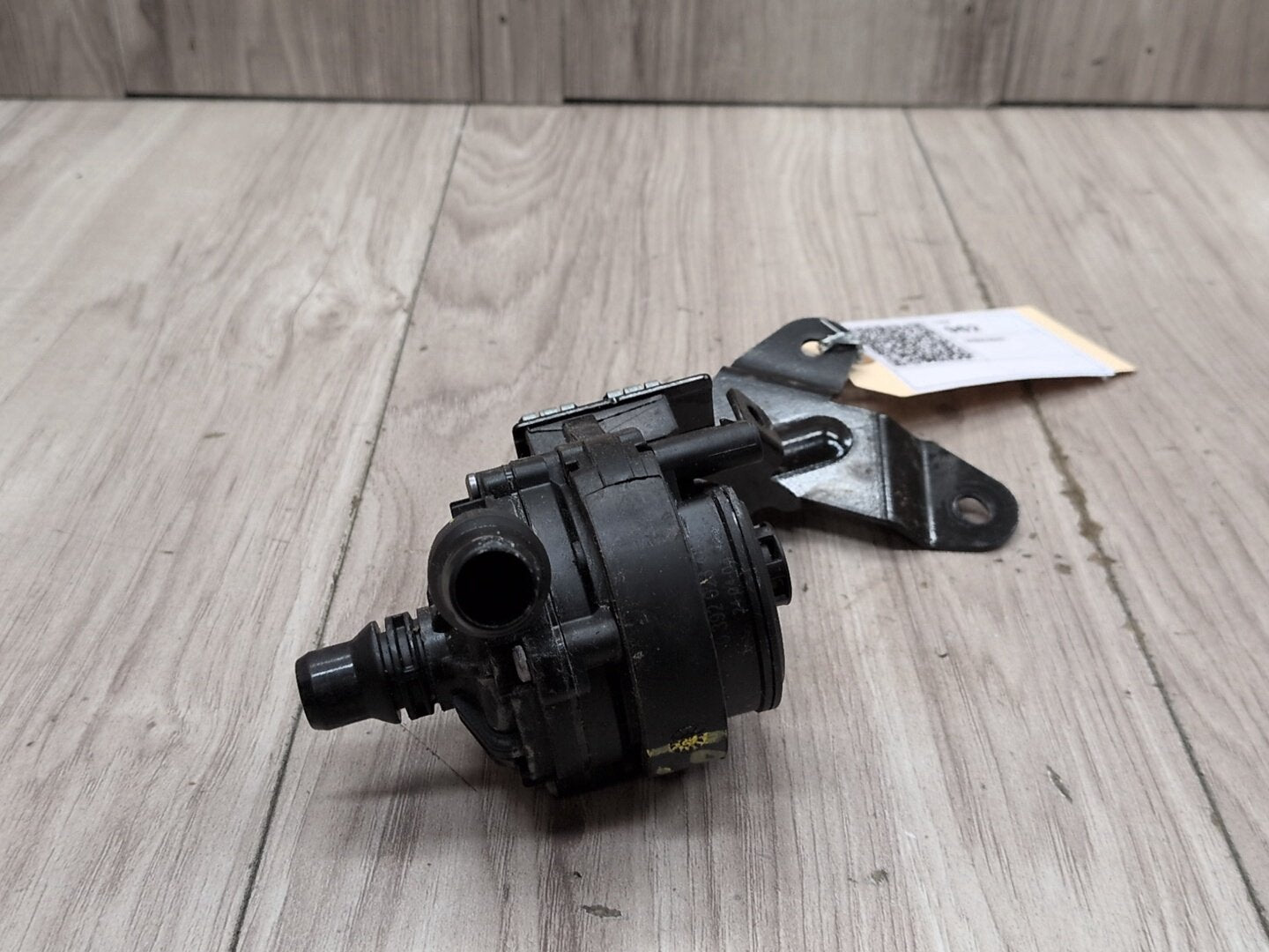 OEM BMW F30 F36 G80 G82 G83 M3 M4 Engine B58 S58 Auxiliary Coolant Water Pump