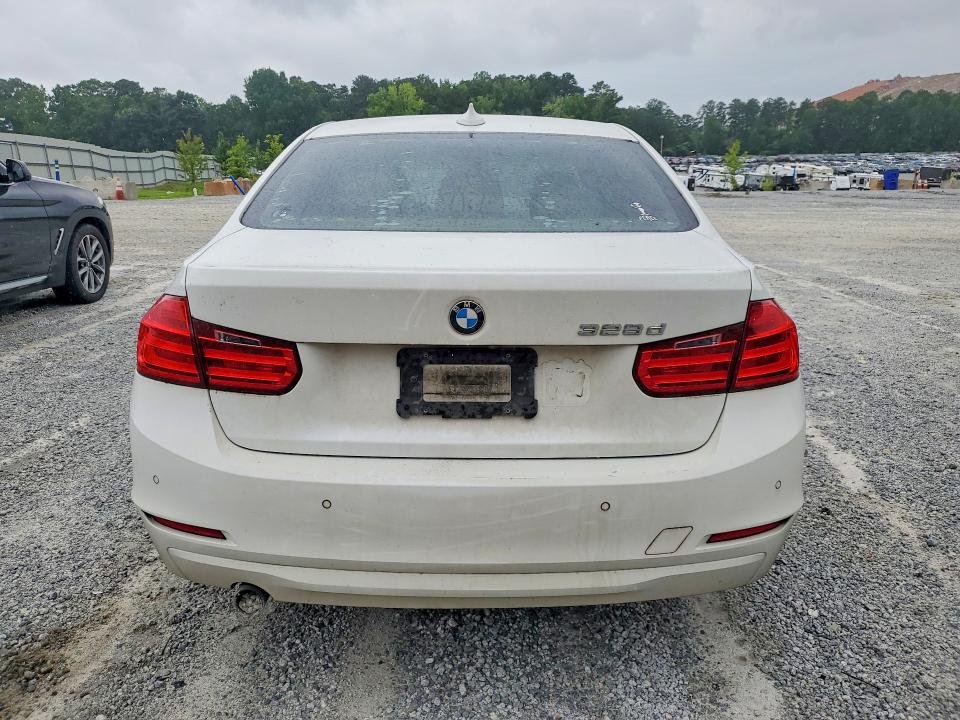 2014 BMW 328i F30 N47D20O1