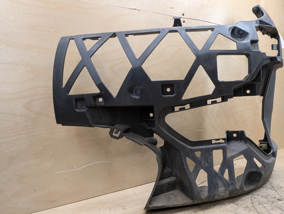 2019-2026 BMW 330i G20 Front Left Driver Fender Bracket 7422247 OEM