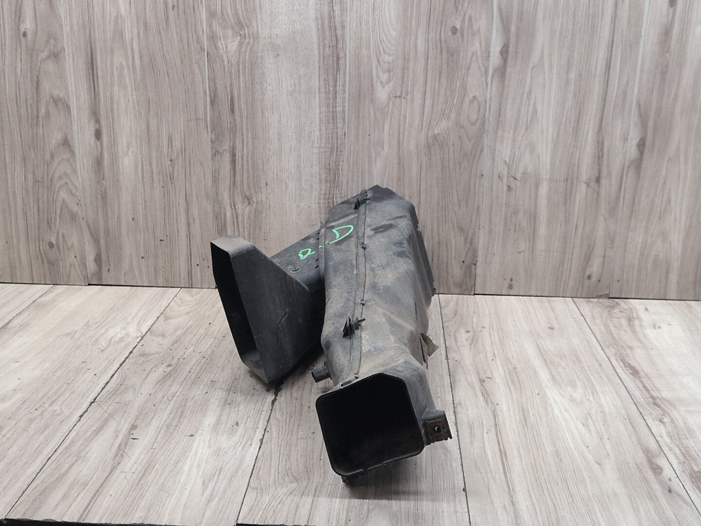 15-18 OEM BMW F85 F86 X5M X6M Front Bumper Left Driver Radiator Air Duct Vent