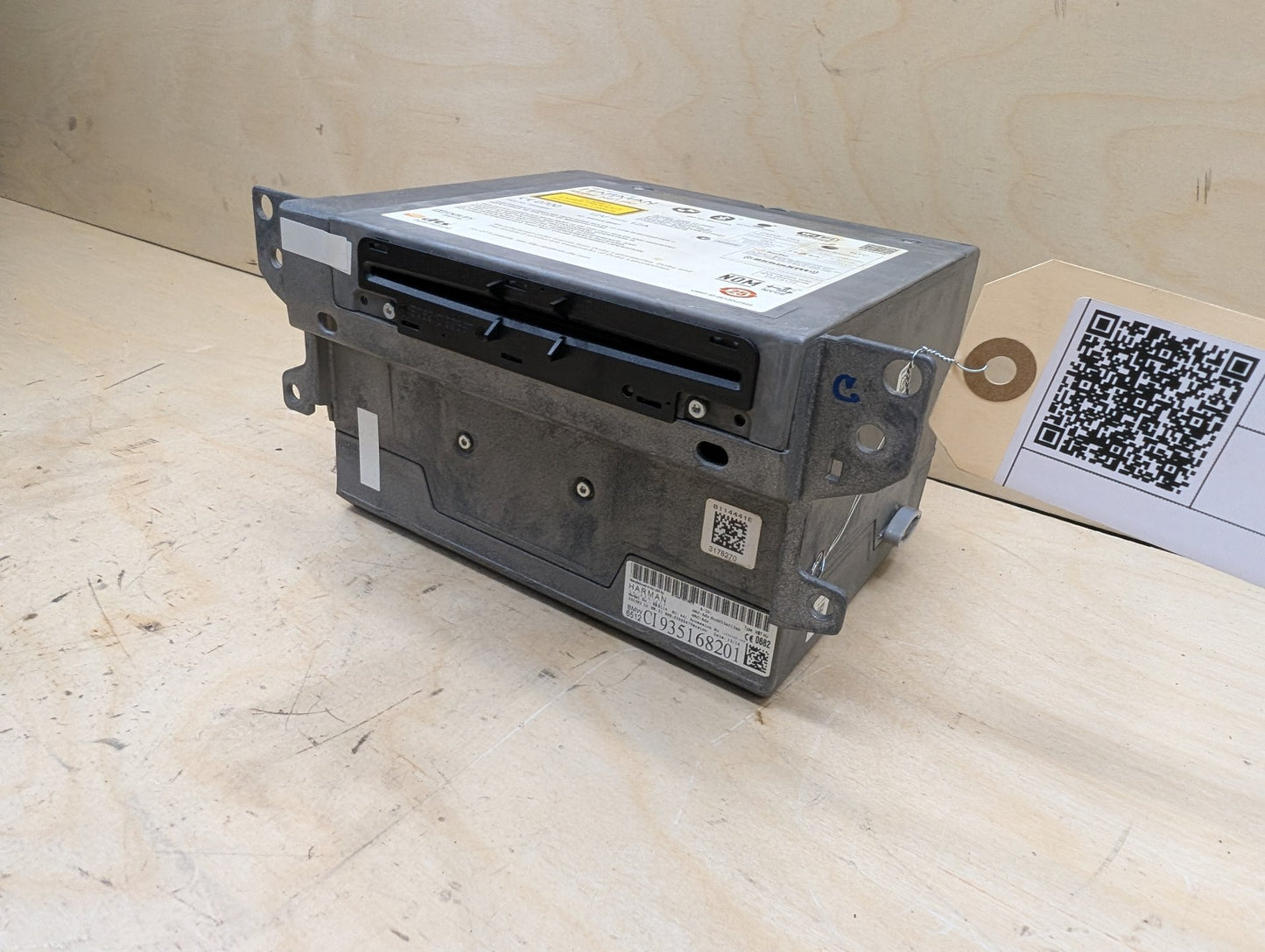 OEM BMW F15 F30 F32 F80 F82 Navigation NBT Headunit Radio CD Head Unit HW 2.1