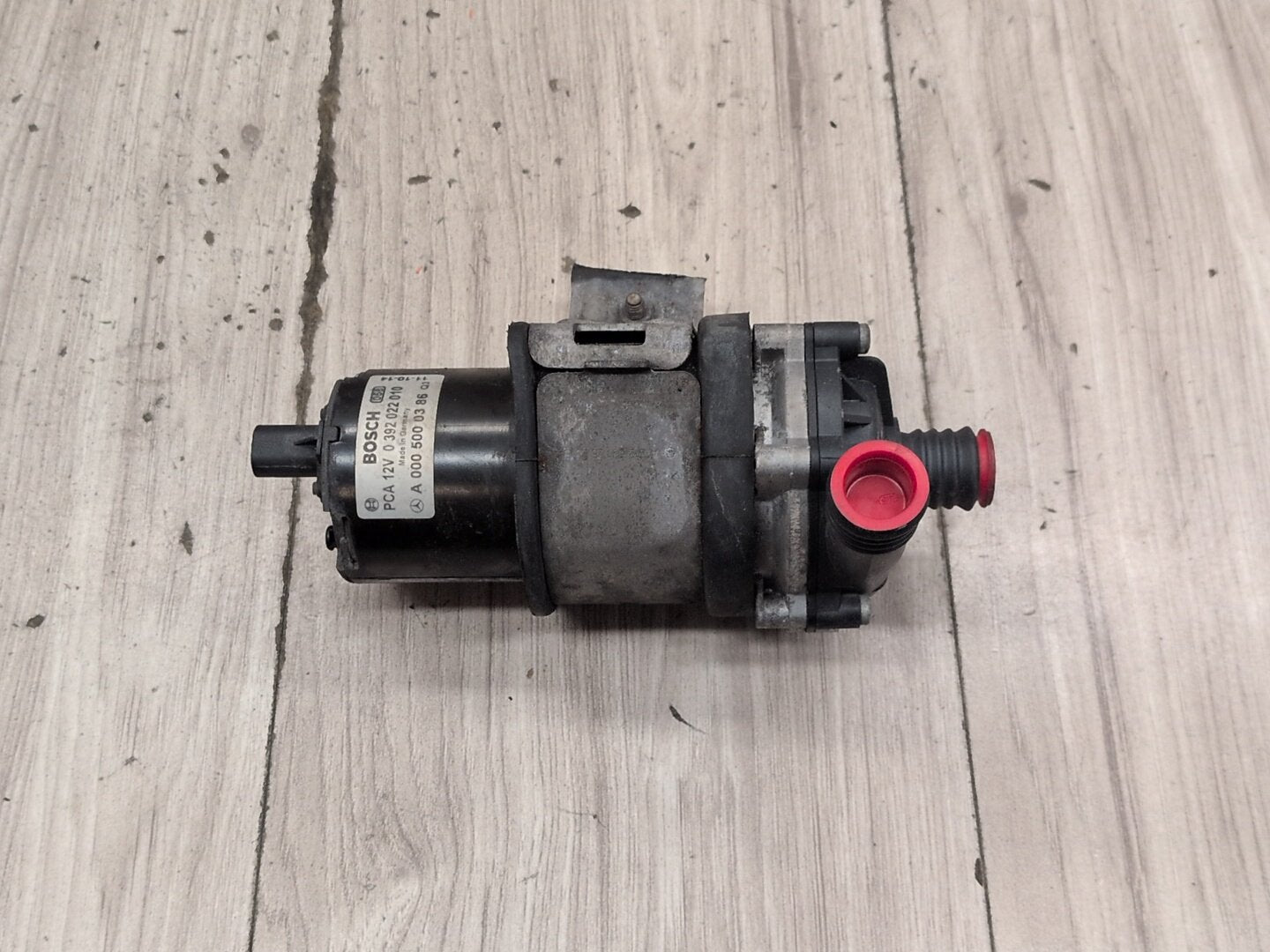 2009-2012 Mercedes-Benz W212 E550 M278 Engine Motor Cooling Auxiliary Water Pump