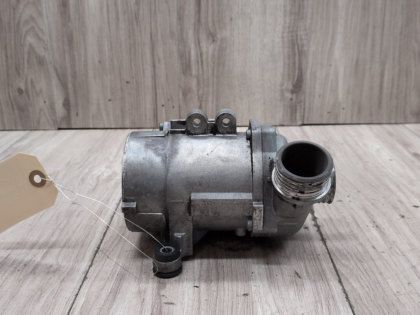 OEM BMW E82 E90 E92 E93 128 328 Engine N52 Auxiliary Electric Water Pump Cooling