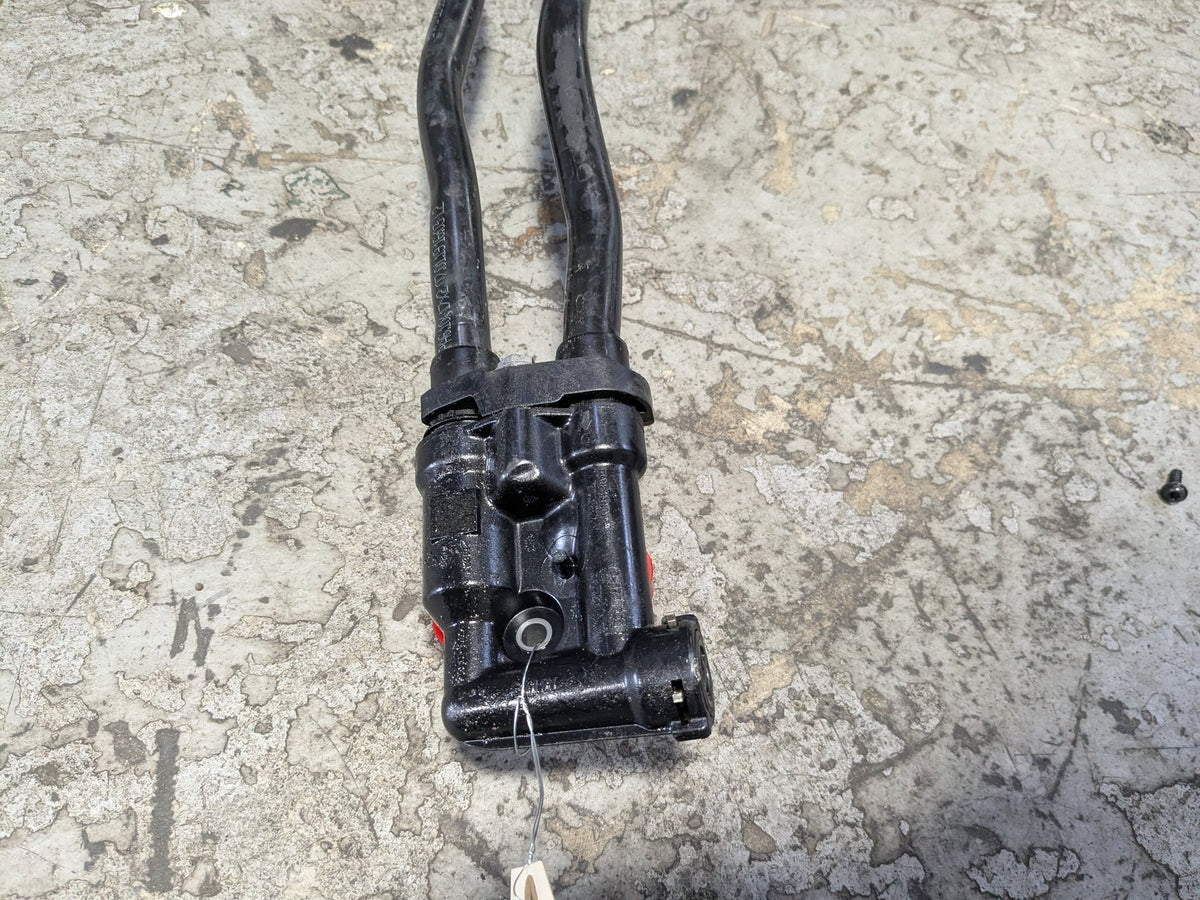 OEM BMW G20 G22 G23 G42 230 330 430 Transmission Oil Cooler Hose Pipe Lines