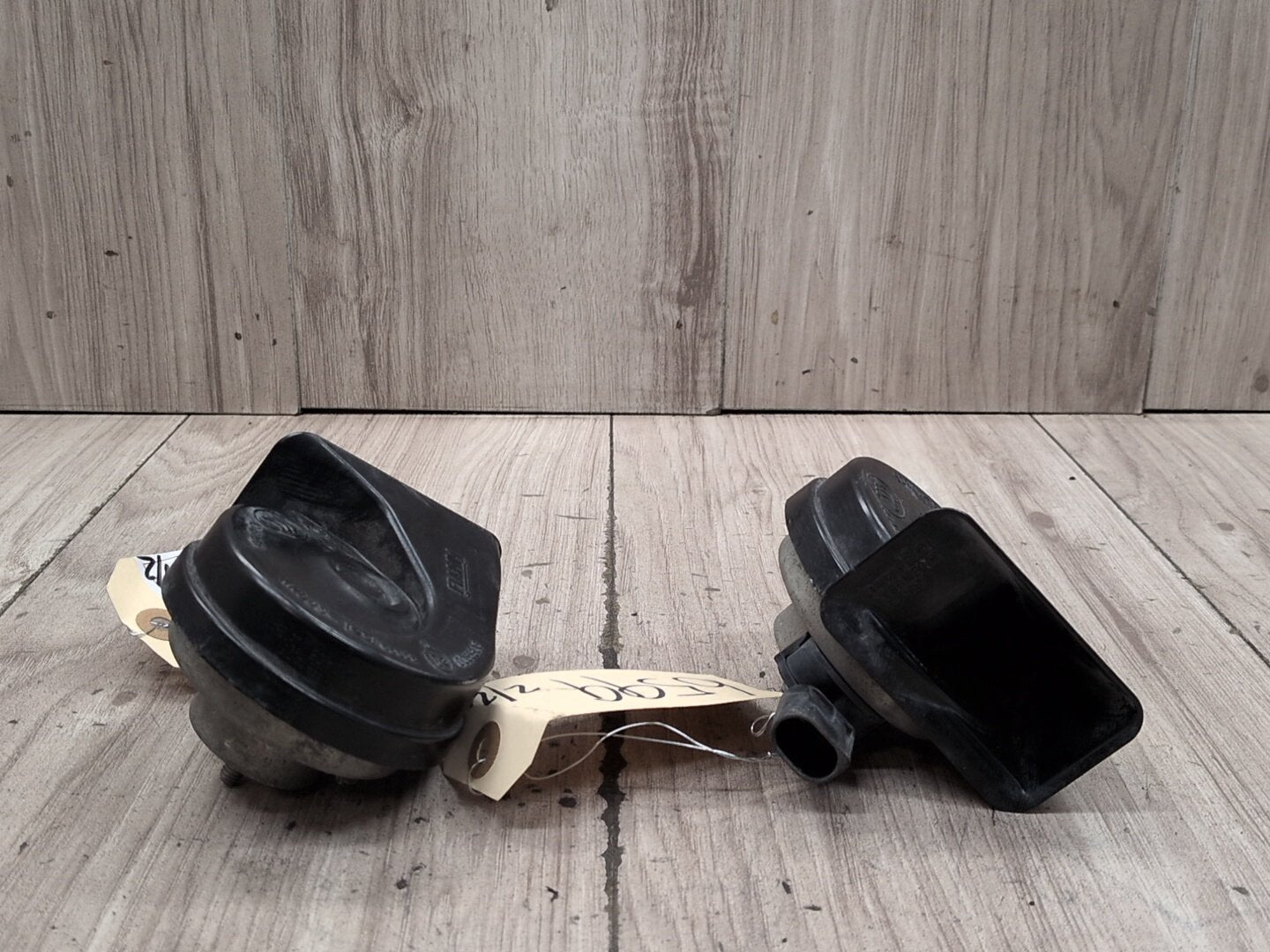 2007-2013 BMW X5 E70 Alarm Horns SET 7170944