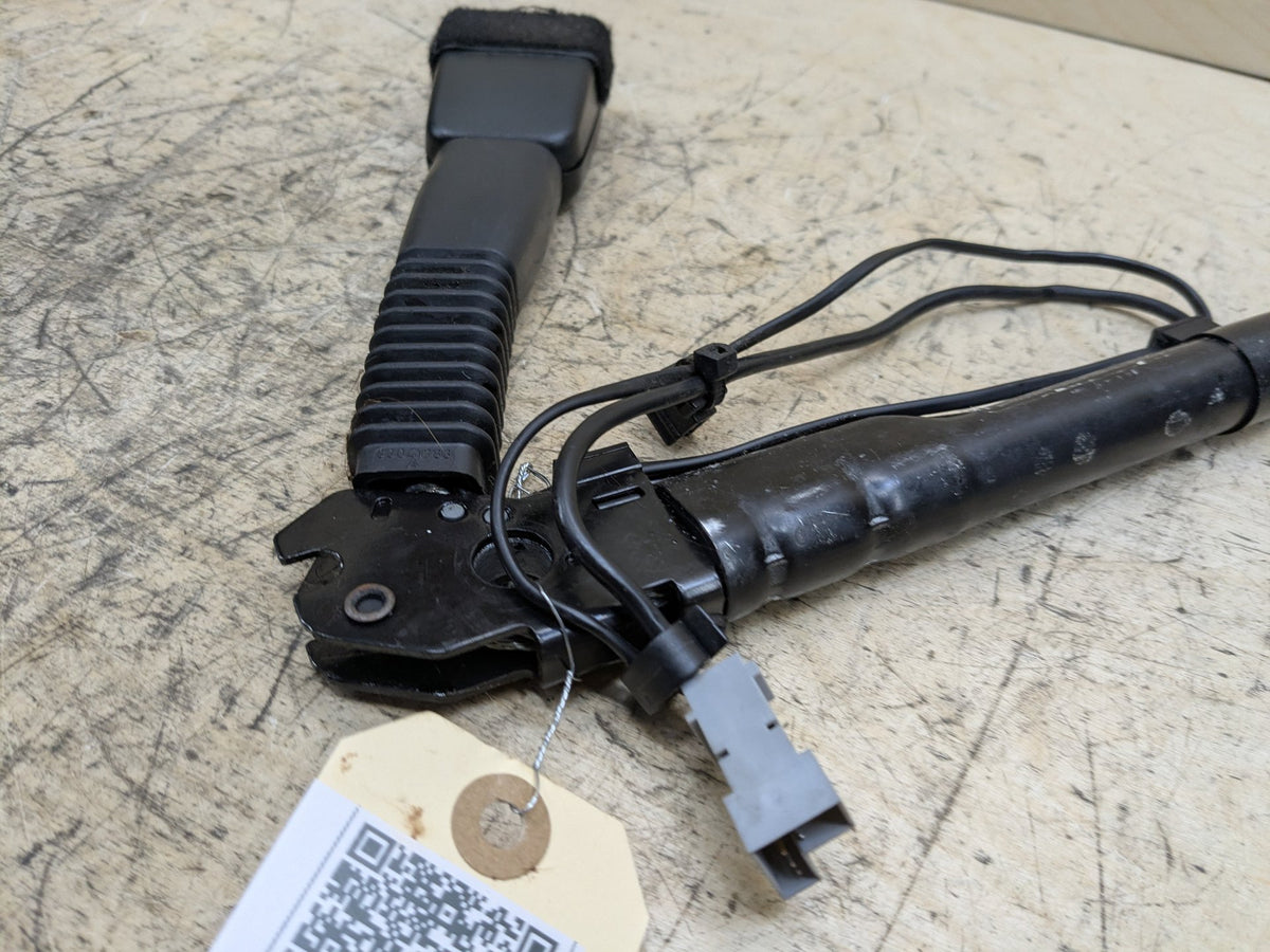 2007-2013 BMW 335i E92 Front Left Driver Seatbelt Seat Belt Buckle 7126295 OEM