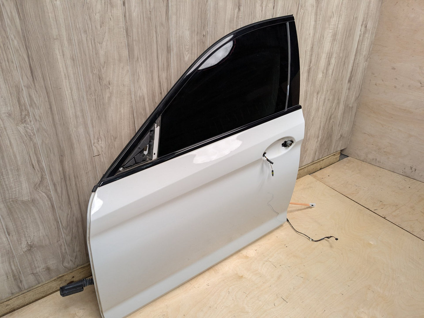 17-23 OEM BMW F90 G30 530 540 M550 M5 Front Left Driver Door Shell Panel White 300
