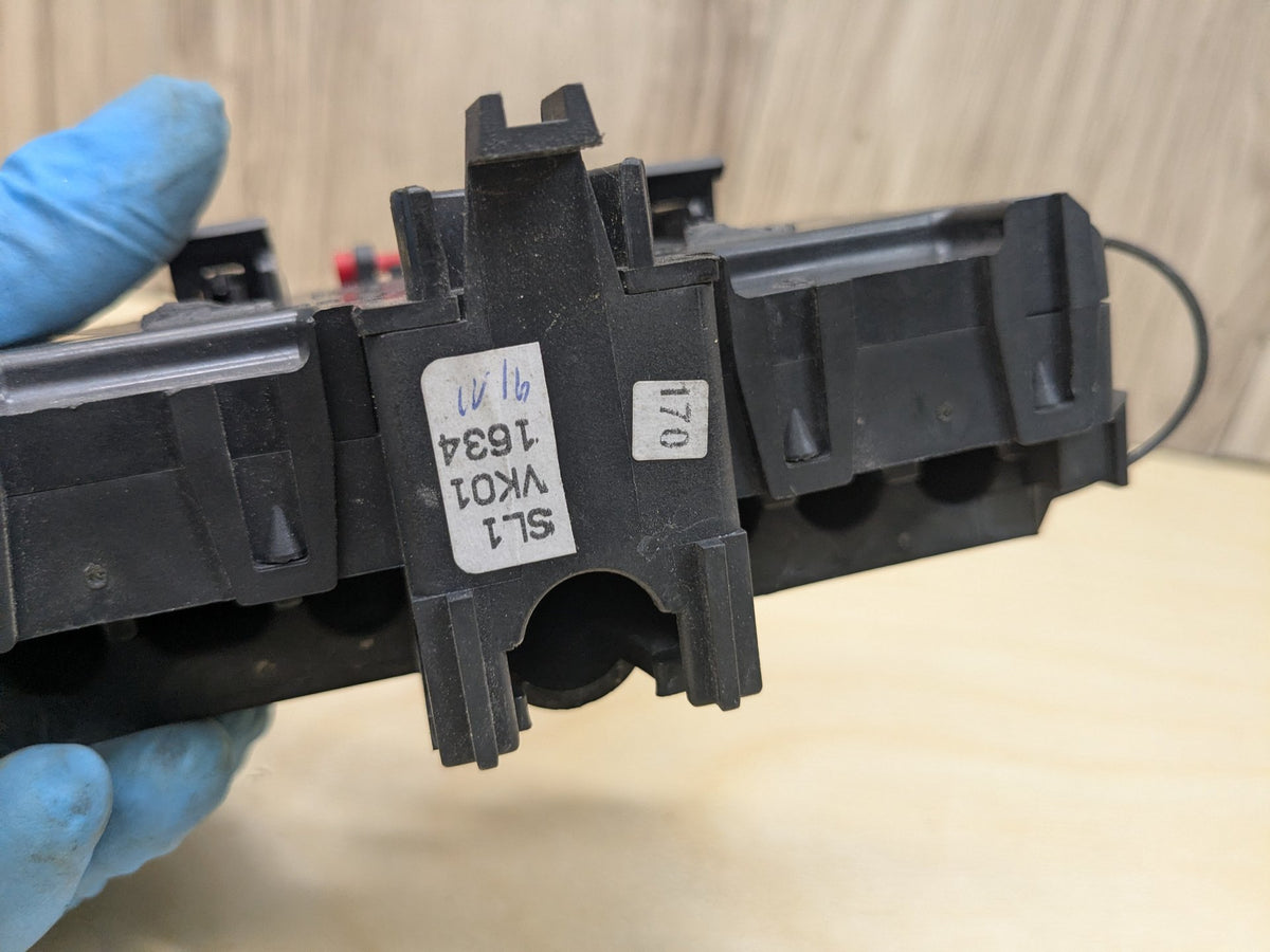 2009-2011 Mercedes-Benz SLK-Class R171 Rear Battery Relay Fuse Box A2035450803