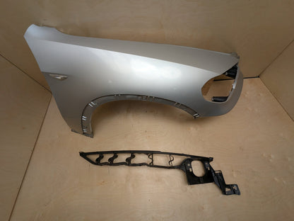 11-13 BMW X5 E70 Front Right Passenger Fender Panel w/ bracket Silver 354
