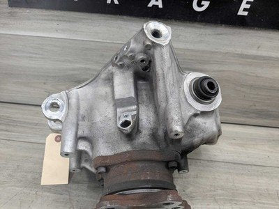 OEM BMW G05 G06 G07 X5 X6 X7 Rear Left Driver Side Hub Spindle Knuckle Bearing