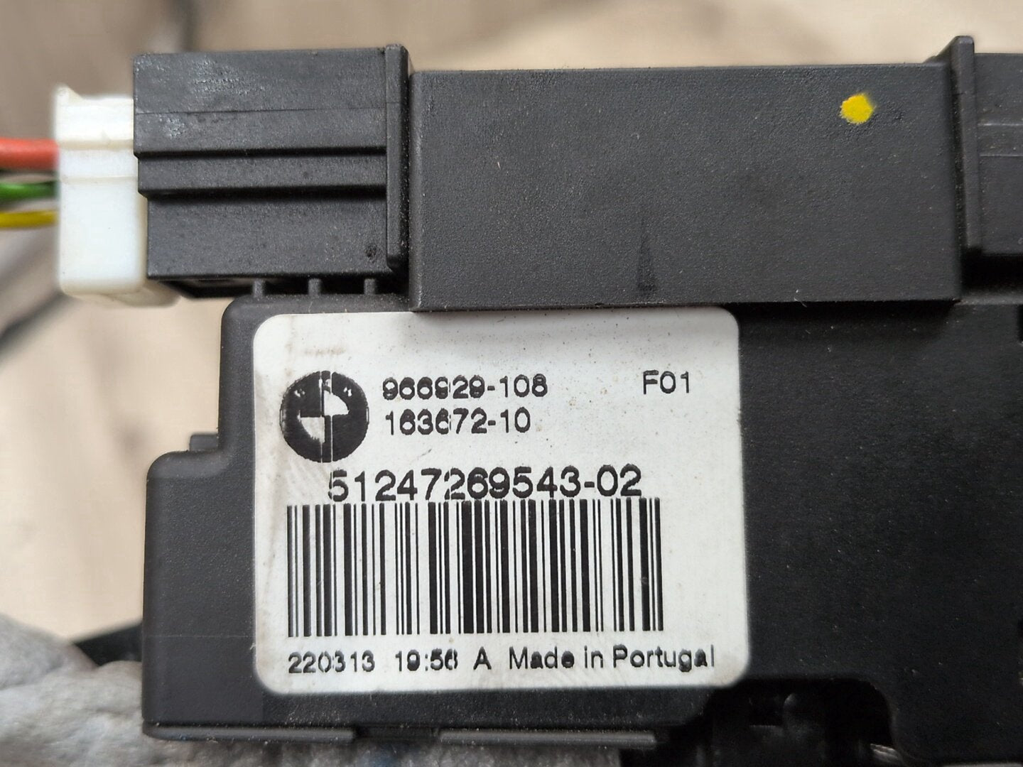 09-15 OEM BMW F01 F02 F04 740 750 760 Rear Trunk Lid Lock Latch Actuator Motor