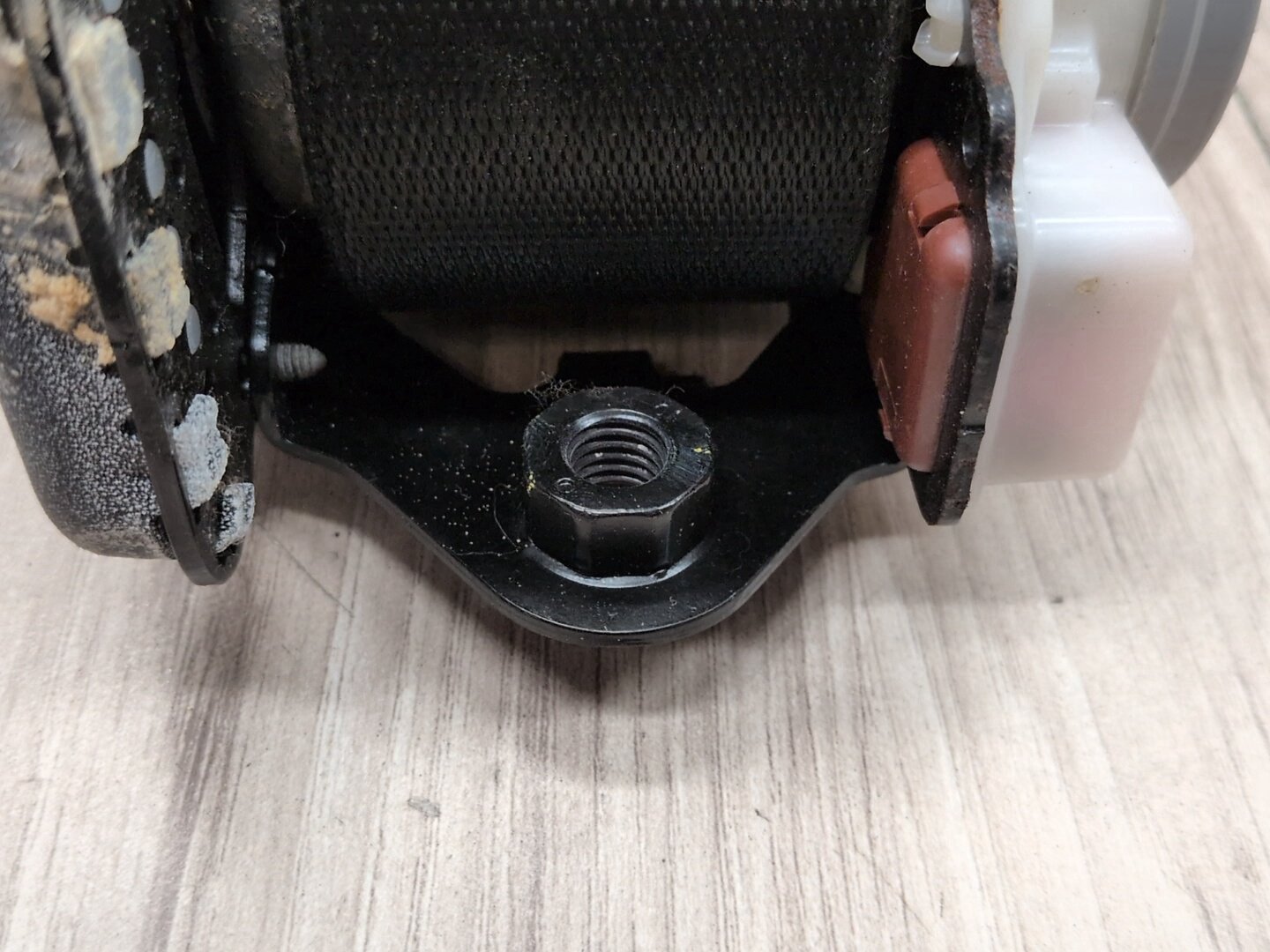 2011 - 2017 BMW X3 F25 Rear Right Passenger Seatbelt Seat Belt Retractor 7258436 N20B20O0