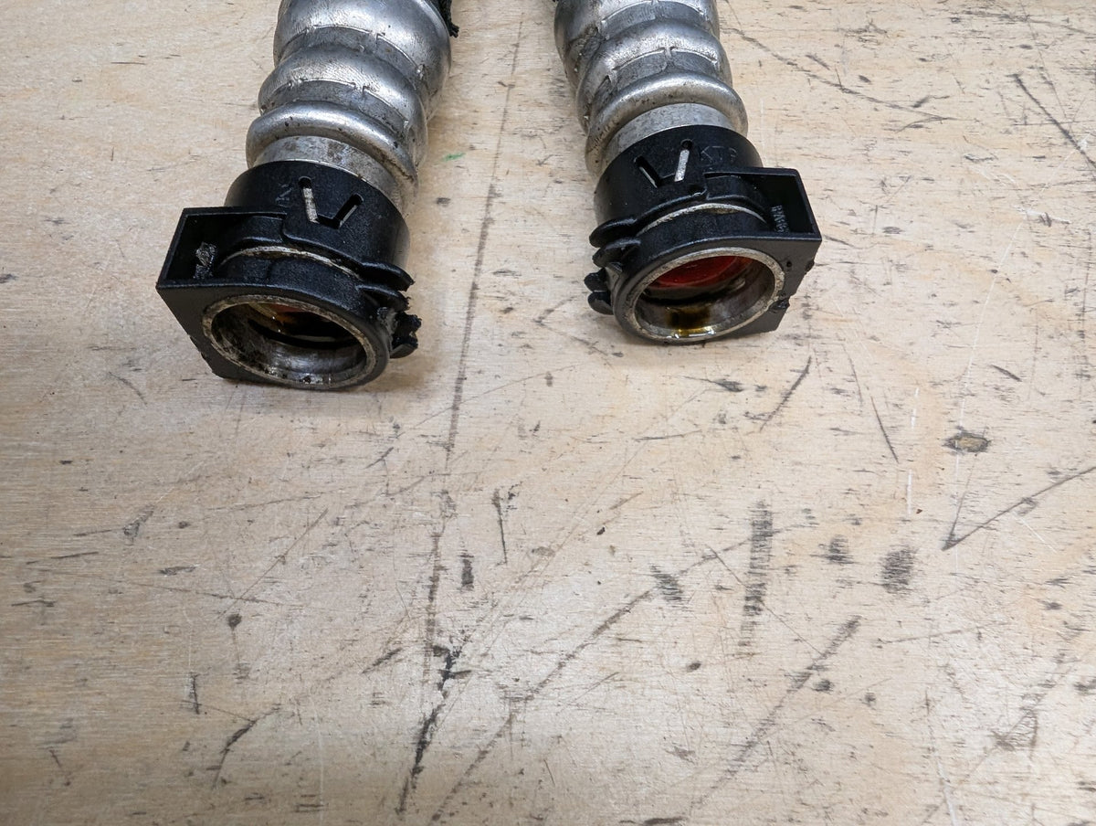 2010-2017 BMW F07 535i GT xDrive N55B30M0 Engine Oil Cooler Line Return Flow SET 7636941