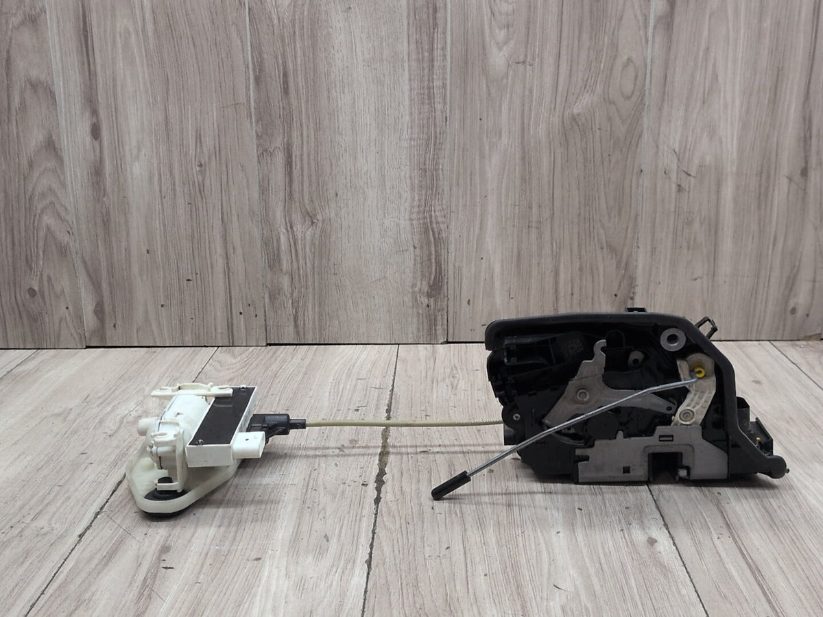 2015-2018 BMW X5 F85 Front Right Passenger Door Latch Lock Actuator w/ Soft Close 7281948 OEM