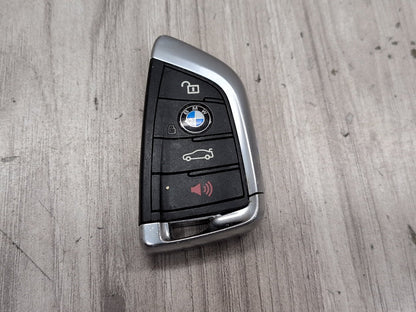 2015 - 2019 BMW X6 F86 Bdc Body Domain Fem Control Module w/ Key 6821976 S63B44T2
