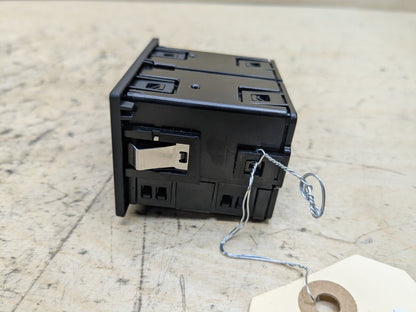 2012-2018 Audi A6 C7 AUX/ USB Charger Port Socket 4G0035736 OEM