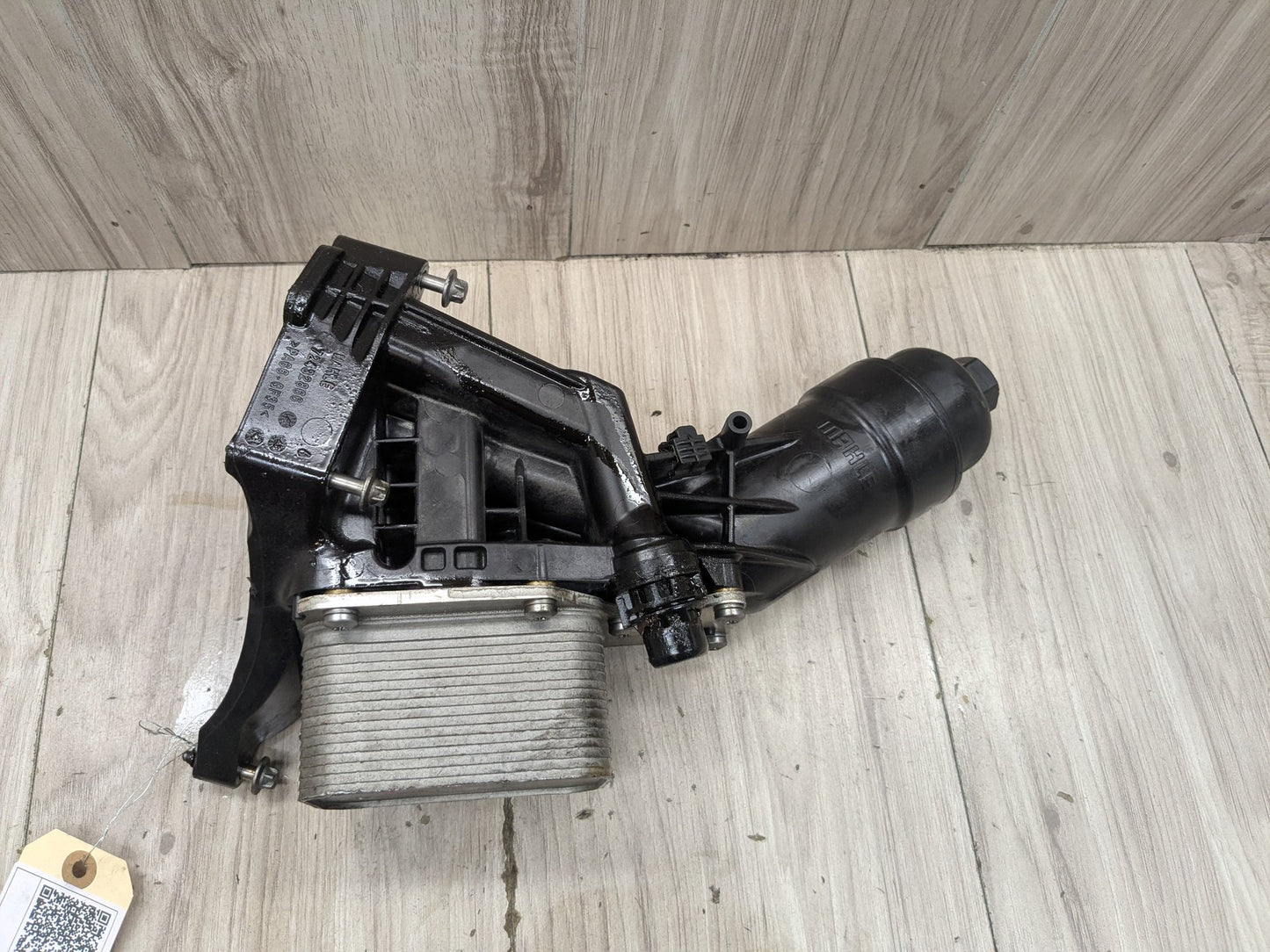 16-20 OEM BMW F22 F30 F32 F36 G01 G30 X3 330 430 Engine B46 Oil Filter Housing