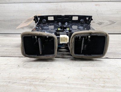 16-22 OEM BMW G11 G12 740 750 M760 B7 Rear Center Console AC Air Vent Grille