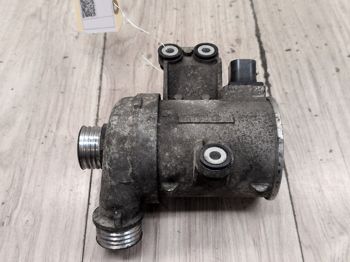 OEM BMW F10 F15 F22 F30 F32 F33 F36 F87 Engine N55 Auxiliary Water Pump Cooling