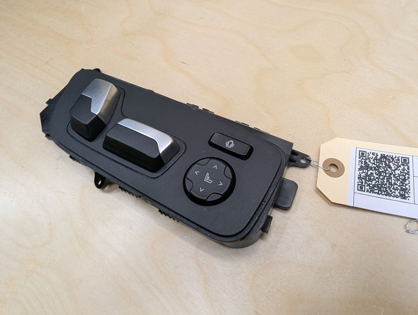 19-24 OEM BMW F97 G01 G20 G26 Front Right Passenger Seat Adjust Control Switch